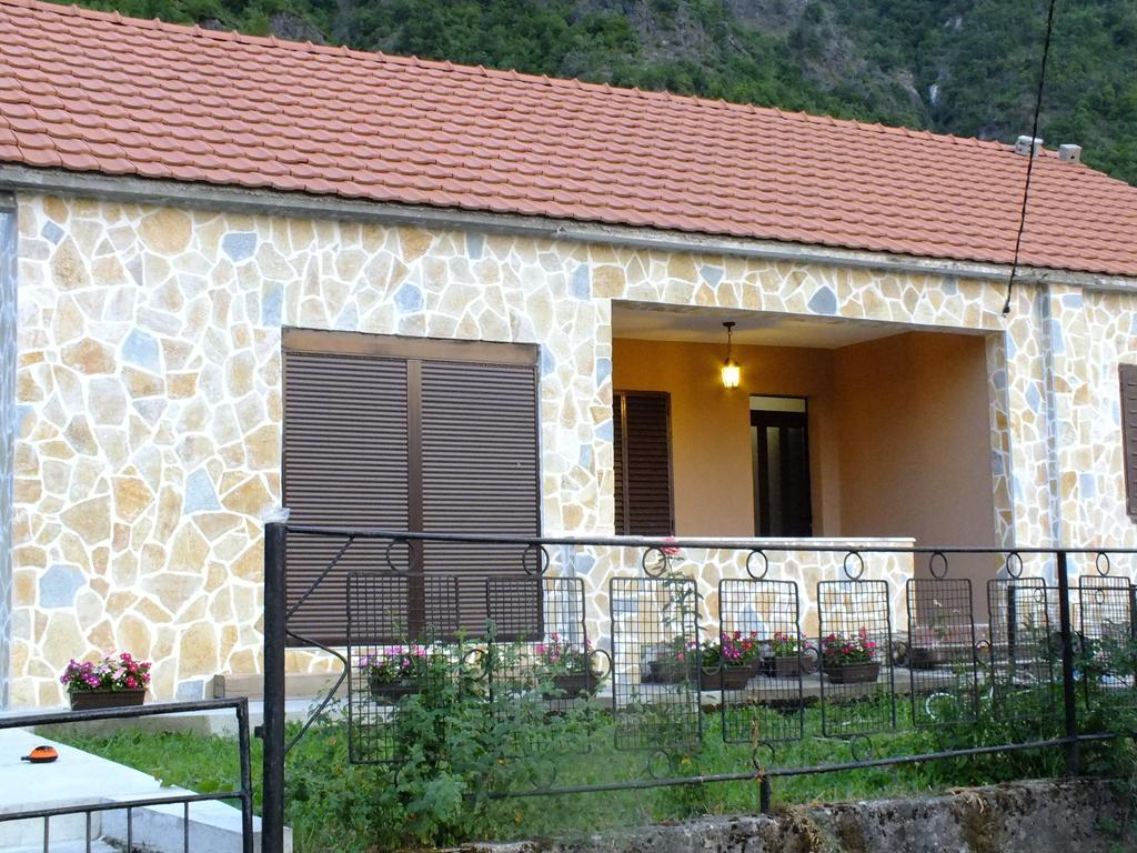 Holiday Home Ivana Virpazar Oda fotoğraf