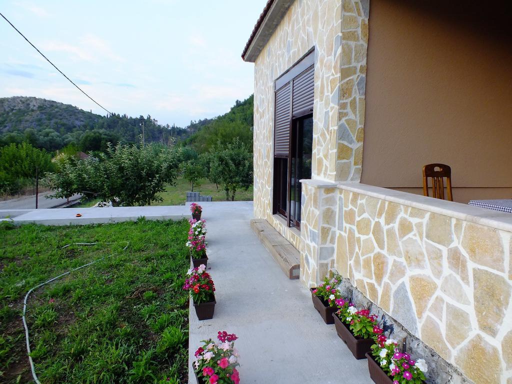 Holiday Home Ivana Virpazar Oda fotoğraf